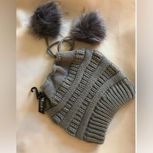 OH MINKY NWT PONYTAIL BEANIE KNIT POM POM STRING HAT CAP DK GRAY